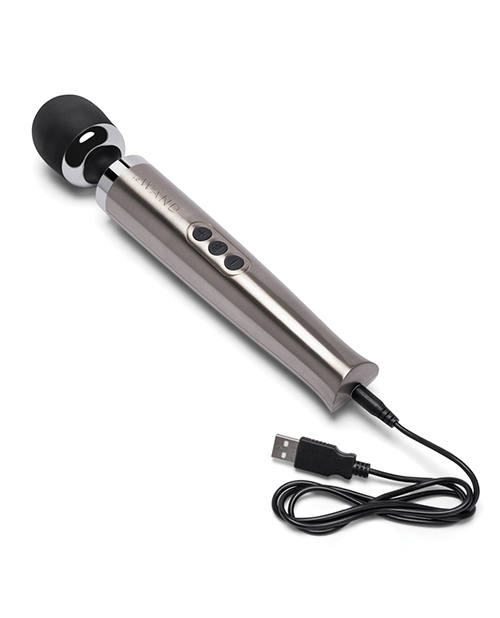 Le Wand Die Cast Rechargeable Massager - Silver - Image 3