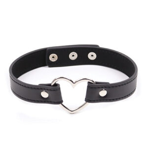 Plesur PVC Heart Connector Choker - Black